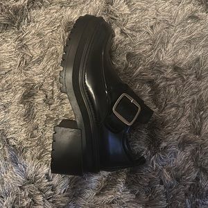 Zara Trafaluc black buckle shoes chunky platform